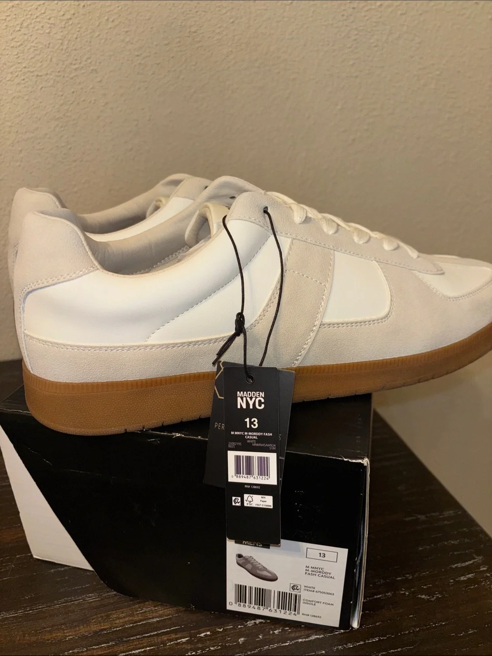 Madden Nyc minimal white